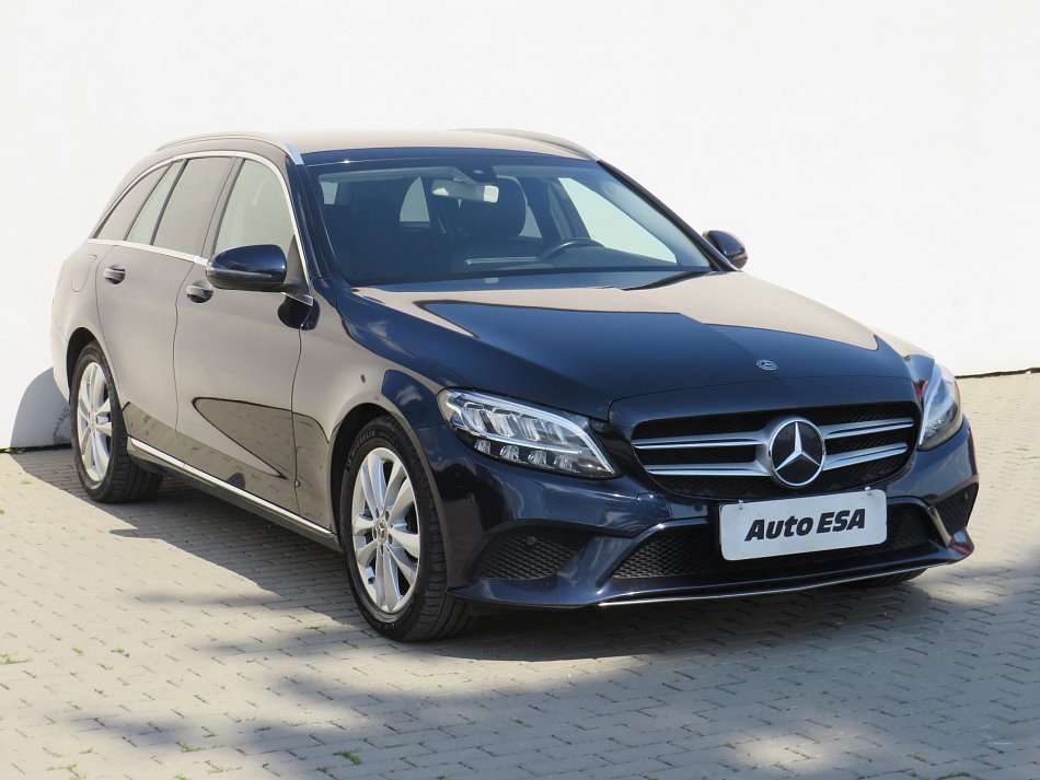 Mercedes-Benz Třída C 2.0CDi 