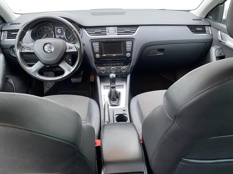 Škoda Octavia III 1.8 TSi Elegance