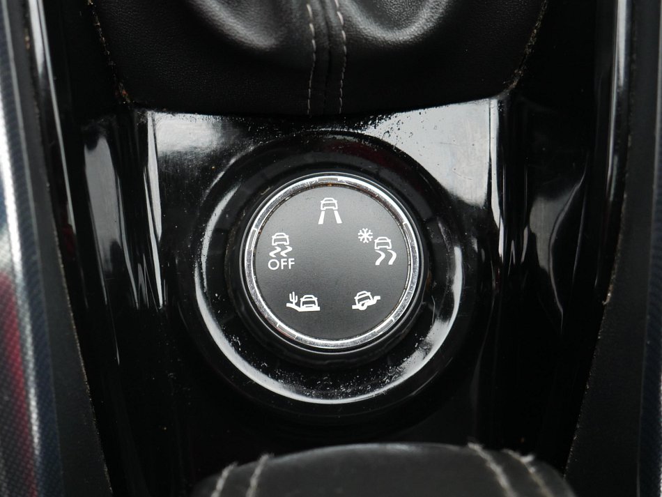 Peugeot 2008 1.6HDi Allure