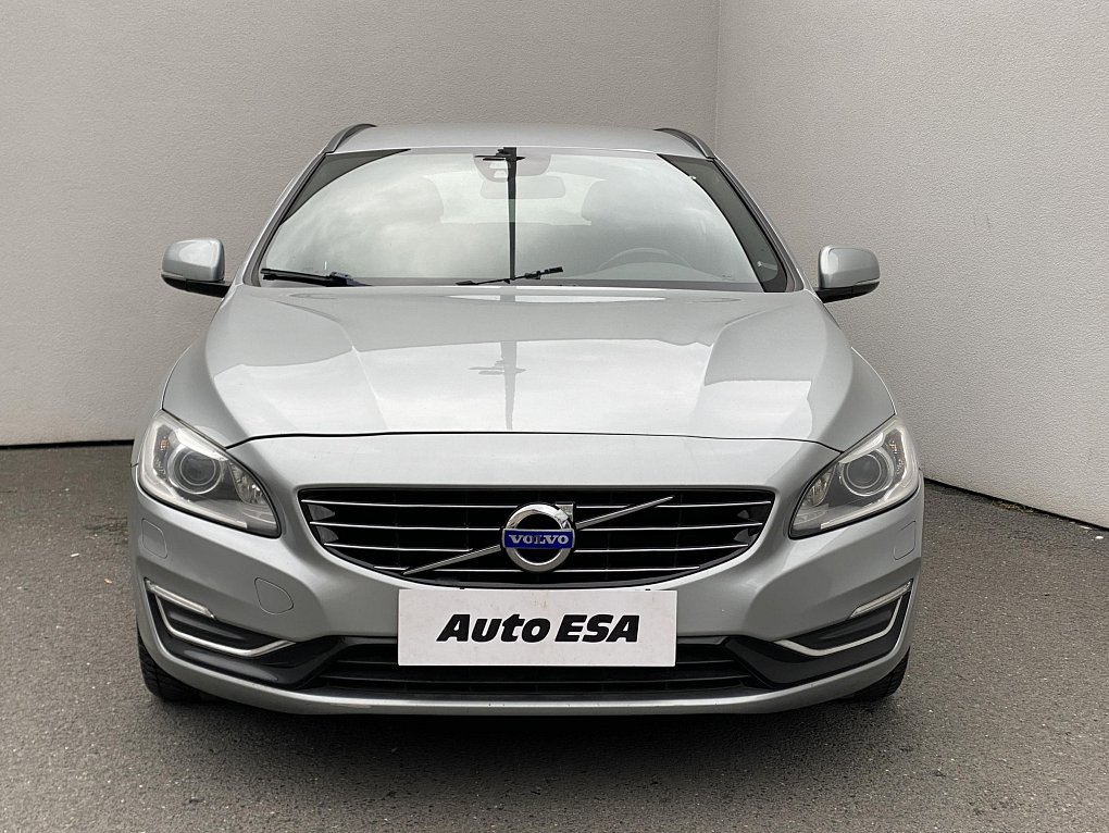 Volvo V60 2.4 D6  AWD