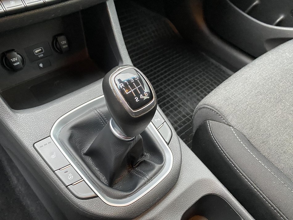 Hyundai I30 1.5 DPi Smart