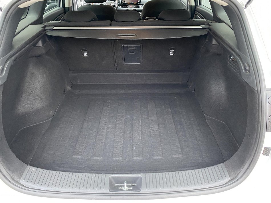Hyundai I30 1.5 DPi Smart