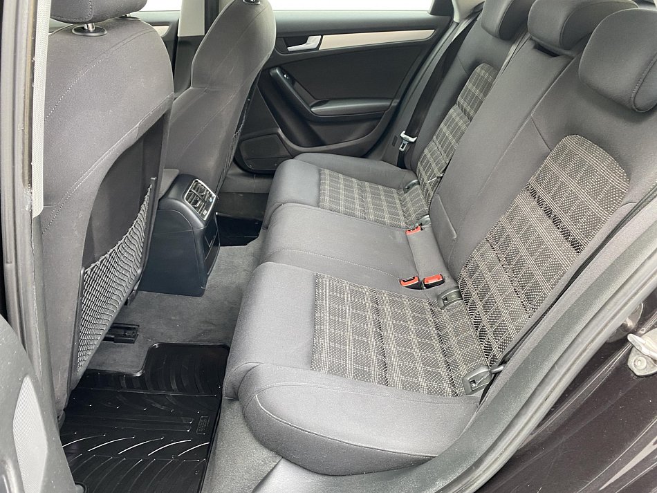 Audi A4 2.0 TDi 