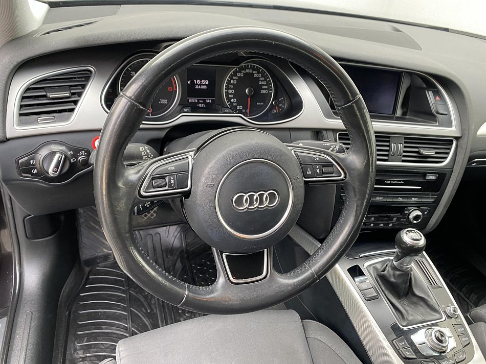 Audi A4 2.0 TDi 