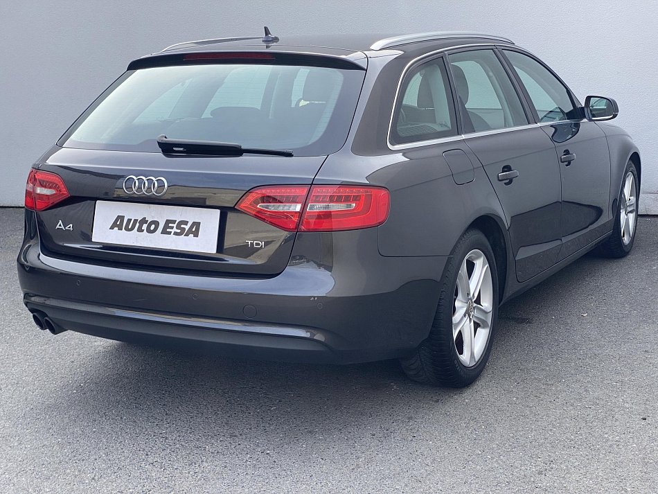 Audi A4 2.0 TDi 