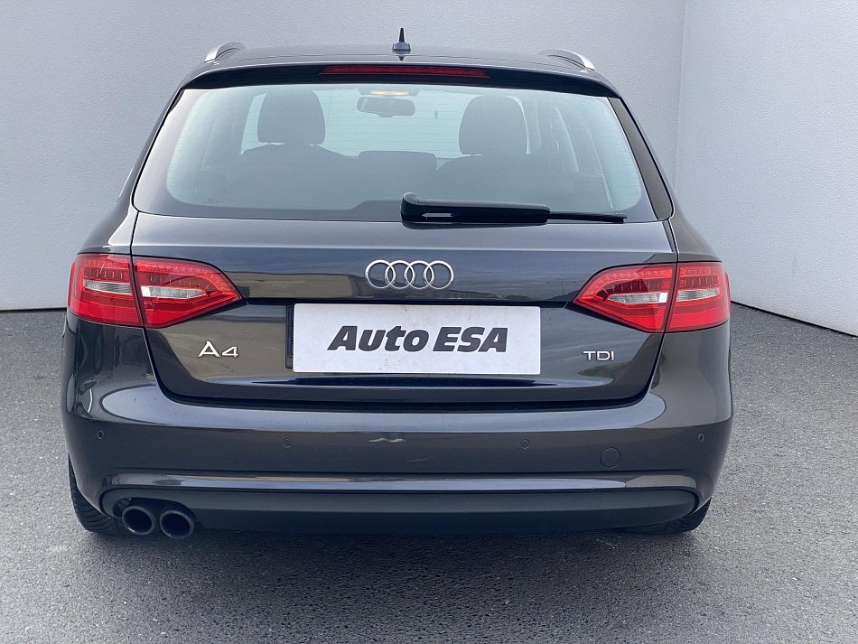 Audi A4 2.0 TDi 