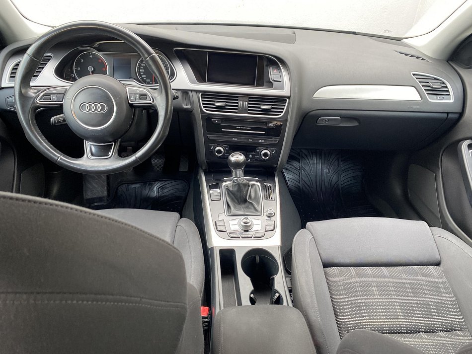 Audi A4 2.0 TDi 