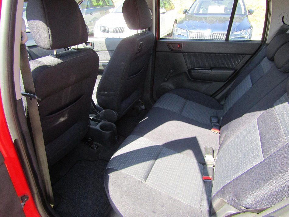 Hyundai Getz 1.1i 
