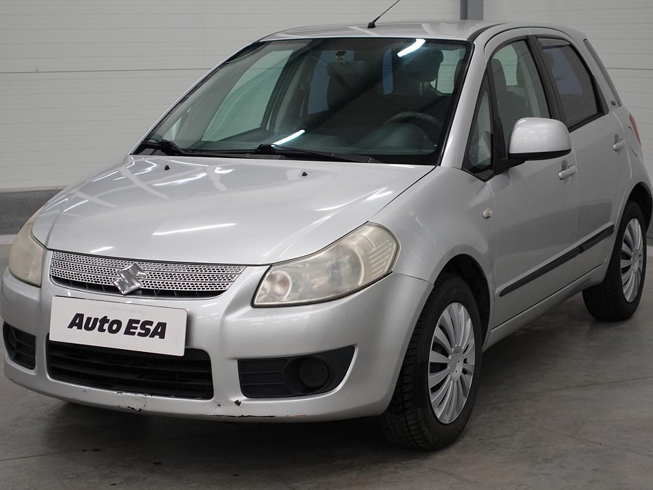 Suzuki SX4 1.5i 