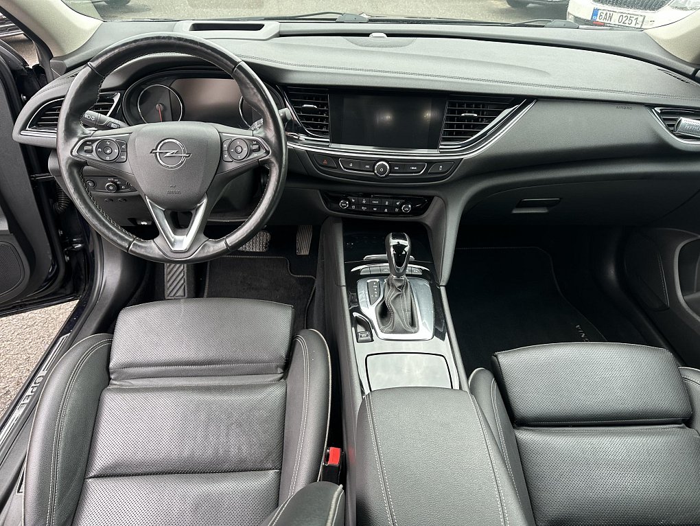 Opel Insignia 2.0 CDTI 