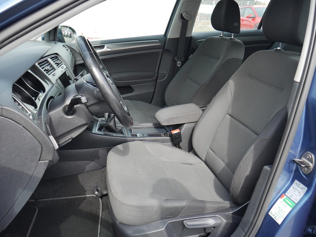 Volkswagen Golf 1.2 TSi 