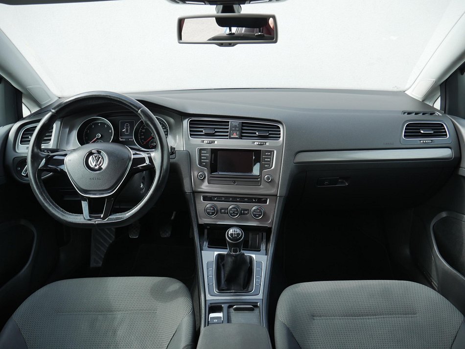 Volkswagen Golf 1.2 TSi 