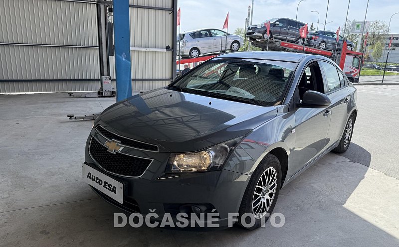 Chevrolet Cruze 1.8i 