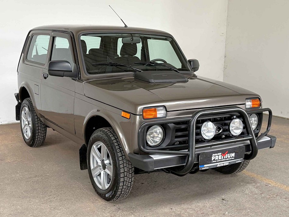 Lada Niva 1.7i  4x4