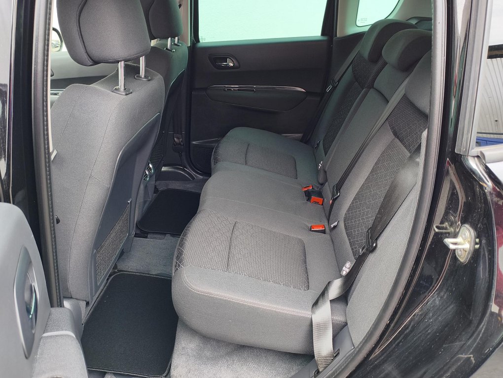 Peugeot 3008 1.6 HDi Style