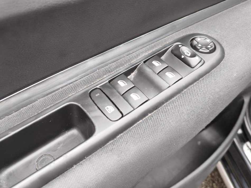 Peugeot 3008 1.6 HDi Style