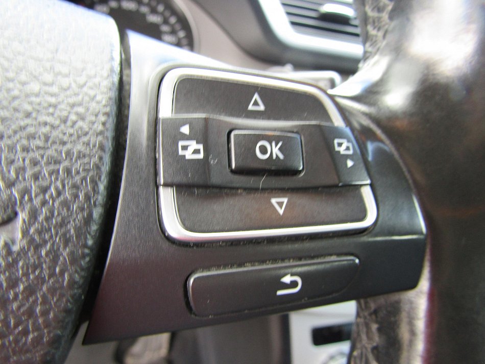 Volkswagen Passat 1.6 TDi 