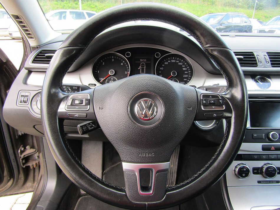 Volkswagen Passat 1.6 TDi 
