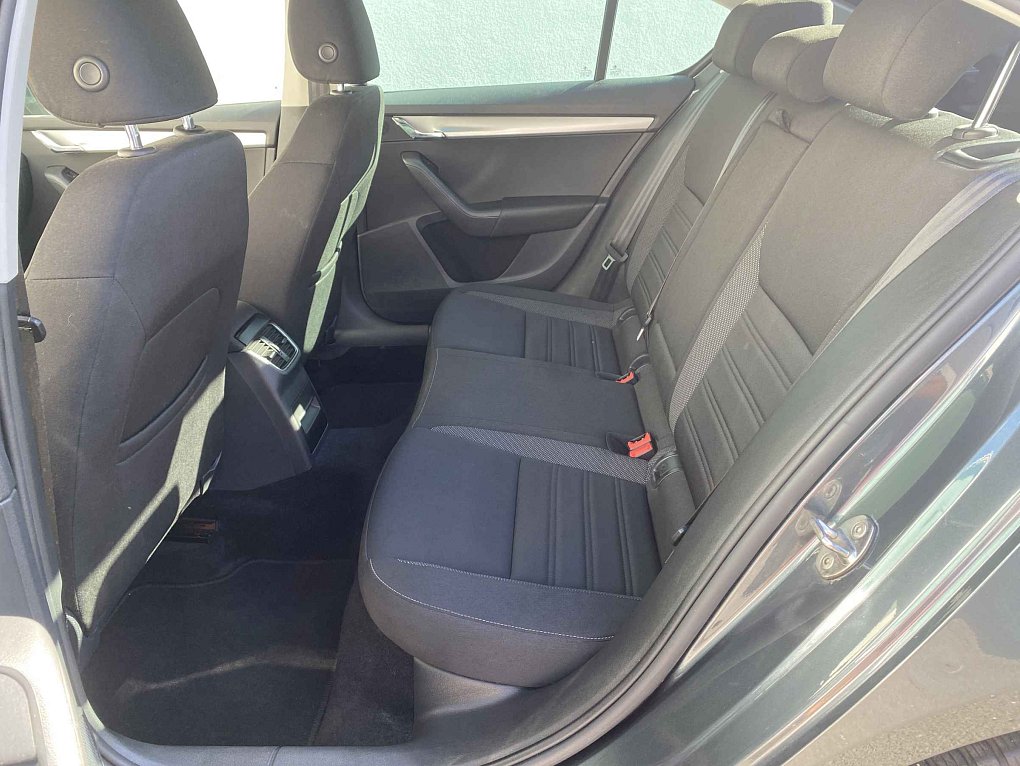 Škoda Octavia III 1.6 TDi Ambition