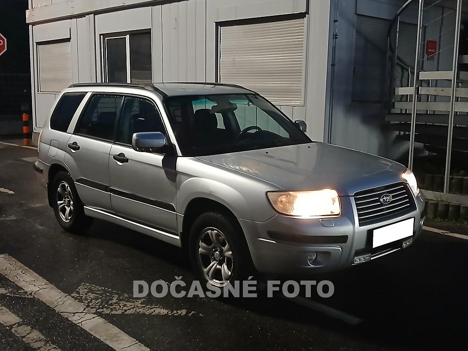 Subaru Forester 2.0i 