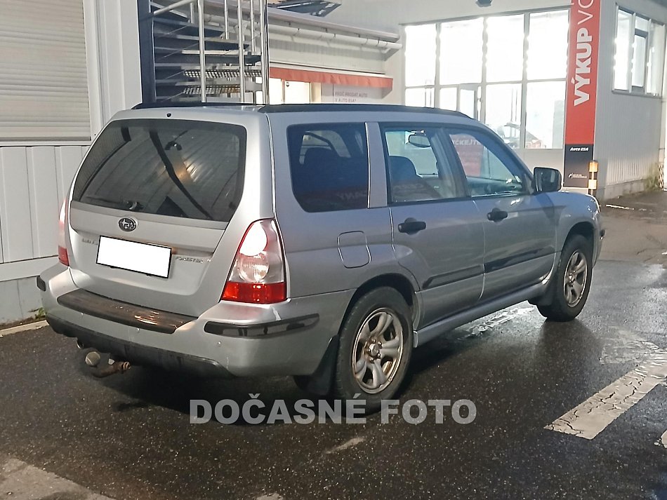Subaru Forester 2.0i 