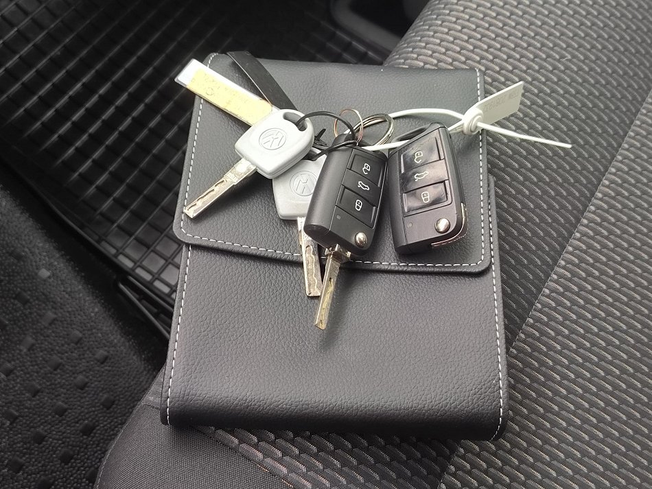 Volkswagen Transporter 2.0TDi  T6.1 9míst