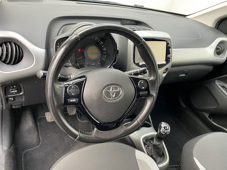 Toyota Aygo 1.0i X-play