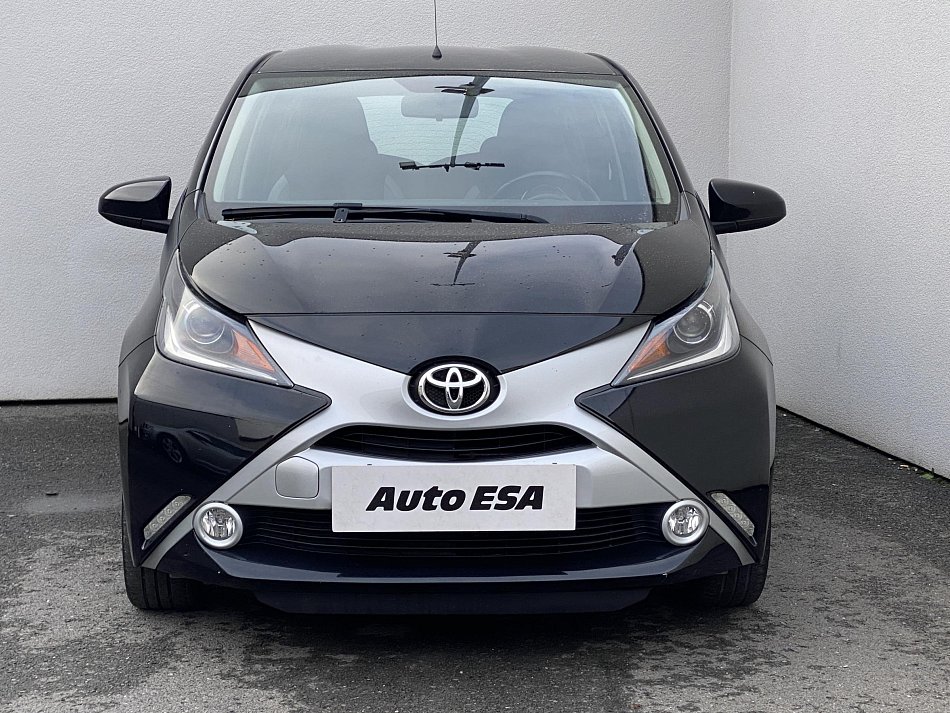 Toyota Aygo 1.0i X-play