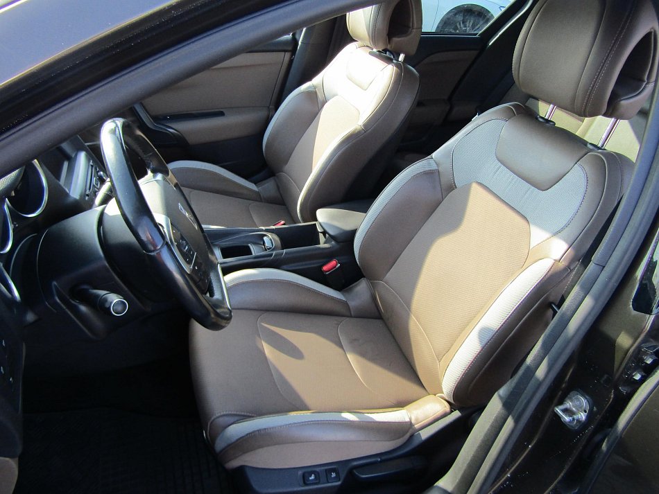 Citroën DS4 1.6 HDi 