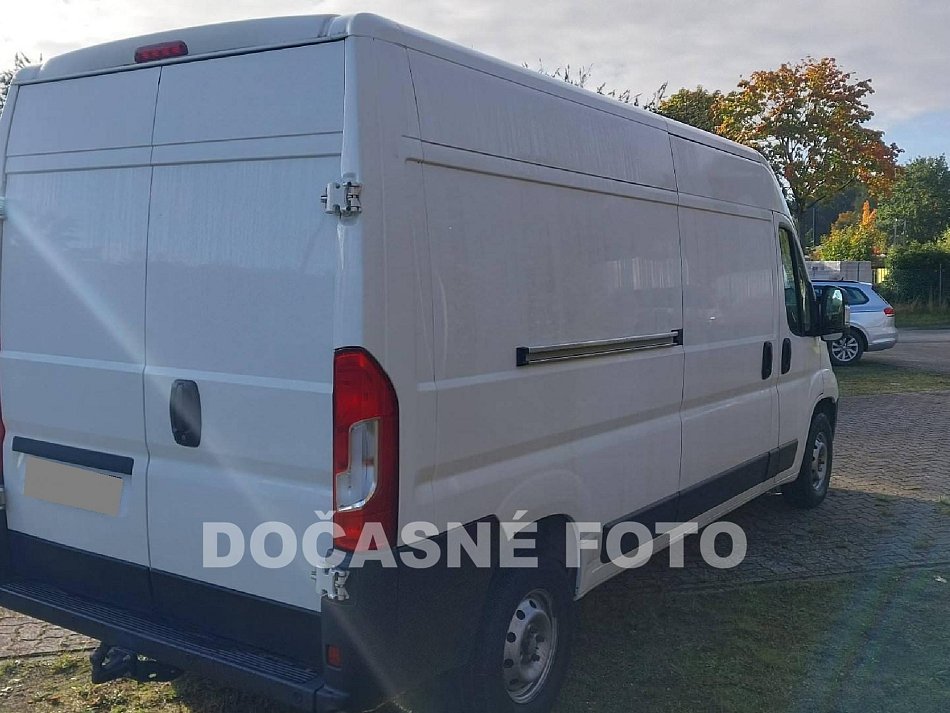 Peugeot Boxer 2.2HDi  L3H2