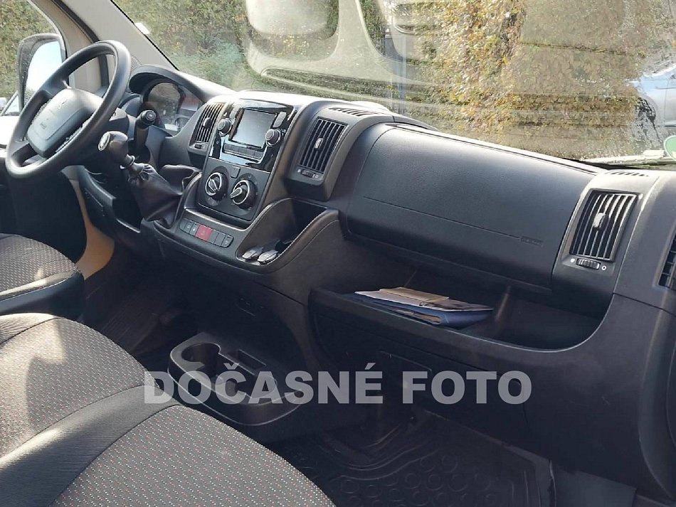 Peugeot Boxer 2.2HDi  L3H2