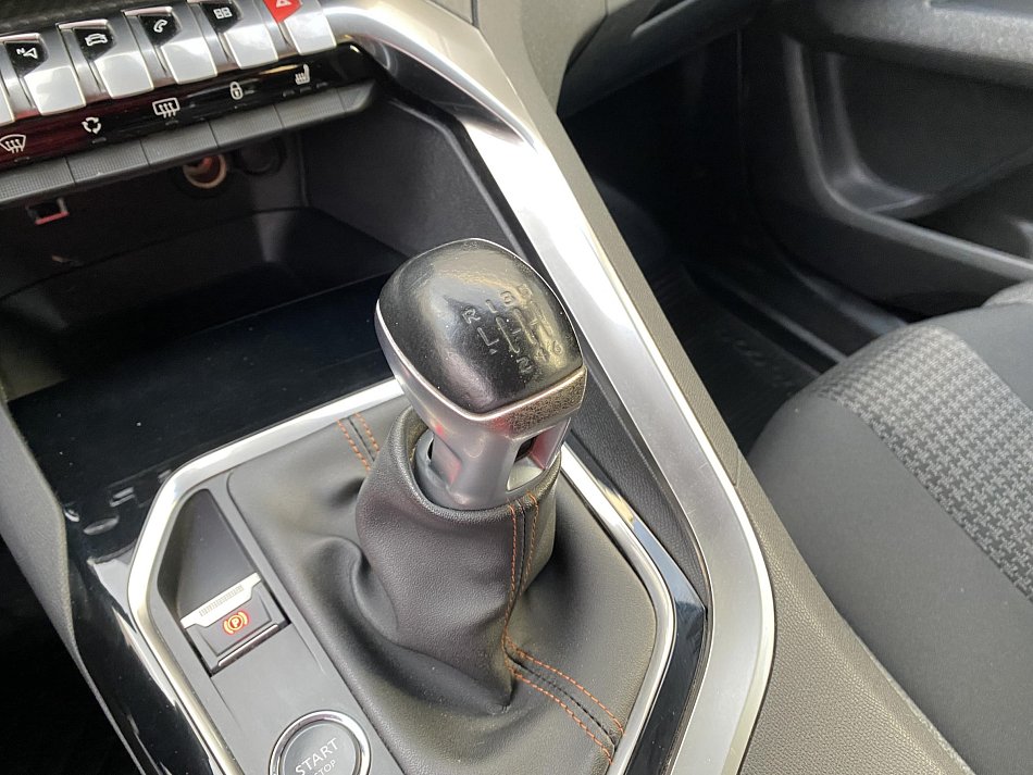 Peugeot 5008 1.6HDI 