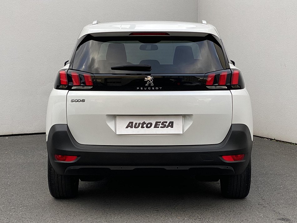 Peugeot 5008 1.6HDI 