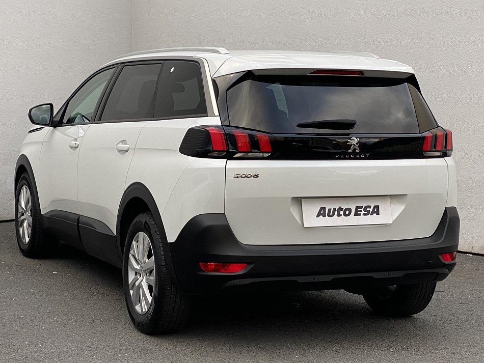 Peugeot 5008 1.6HDI 