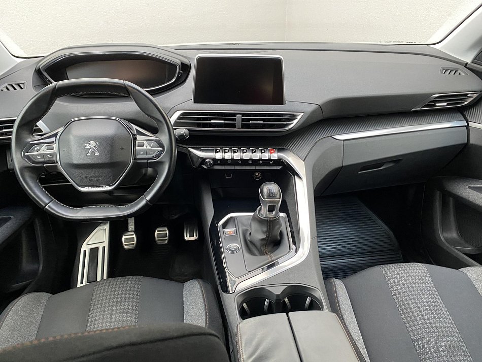 Peugeot 5008 1.6HDI 