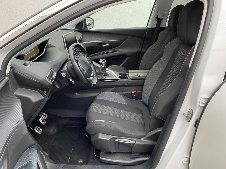 Peugeot 5008 1.6HDI 