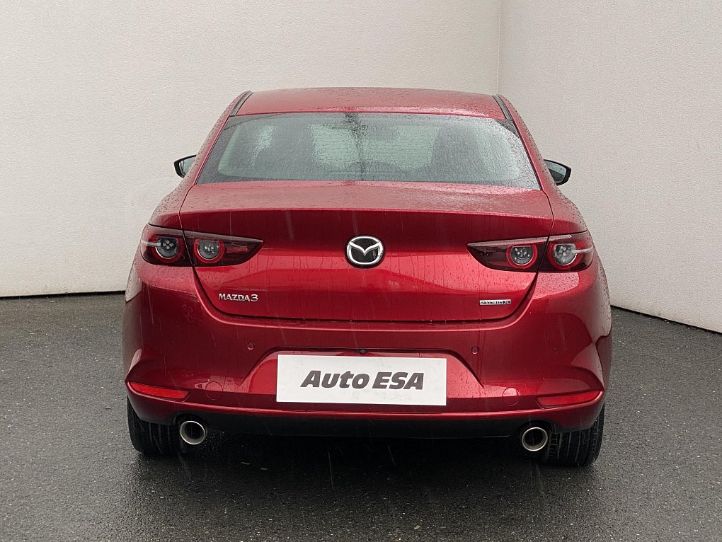 Mazda 3 2.0 i Skyactiv Revolution
