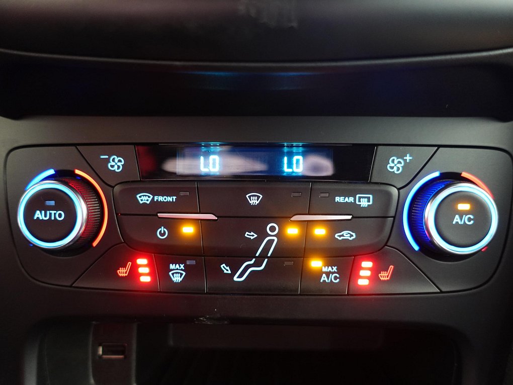 Ford Focus 1.5 EB ST-Line