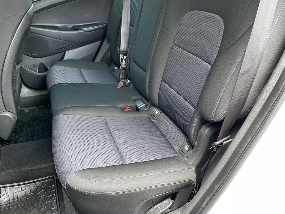 Hyundai Tucson 1.7 CRDi Trikolor