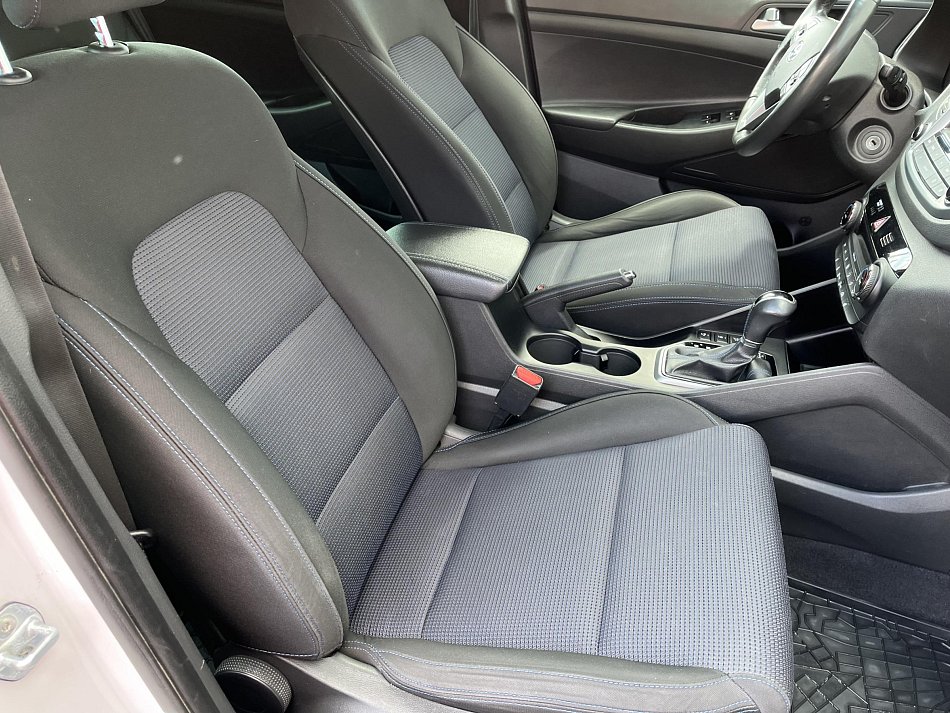 Hyundai Tucson 1.7 CRDi Trikolor