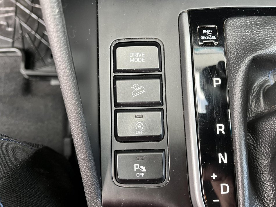 Hyundai Tucson 1.7 CRDi Trikolor