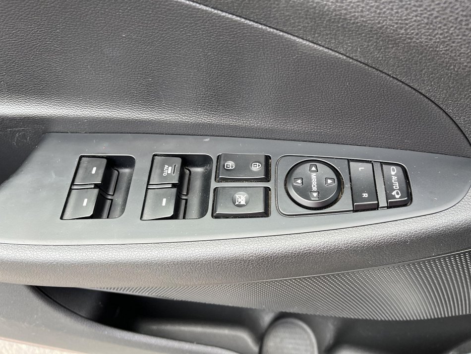 Hyundai Tucson 1.7 CRDi Trikolor