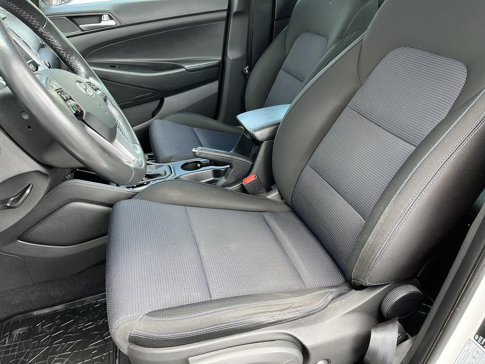 Hyundai Tucson 1.7 CRDi Trikolor