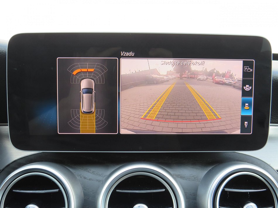 Mercedes-Benz Třída C 2.0CDi 