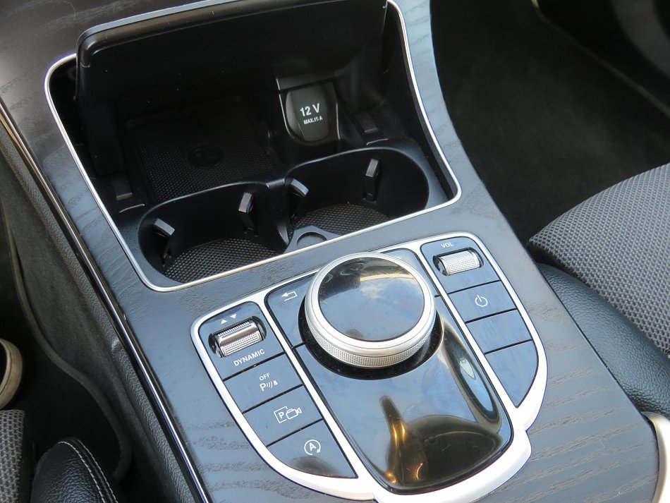 Mercedes-Benz Třída C 2.0CDi 