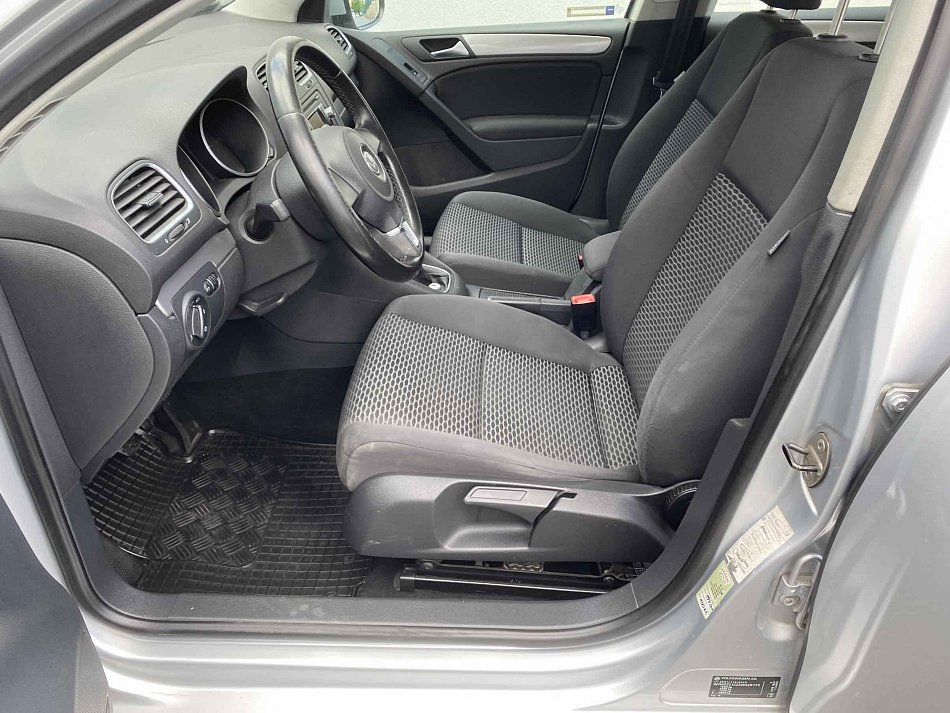 Volkswagen Golf 1.6 TDi Trendline