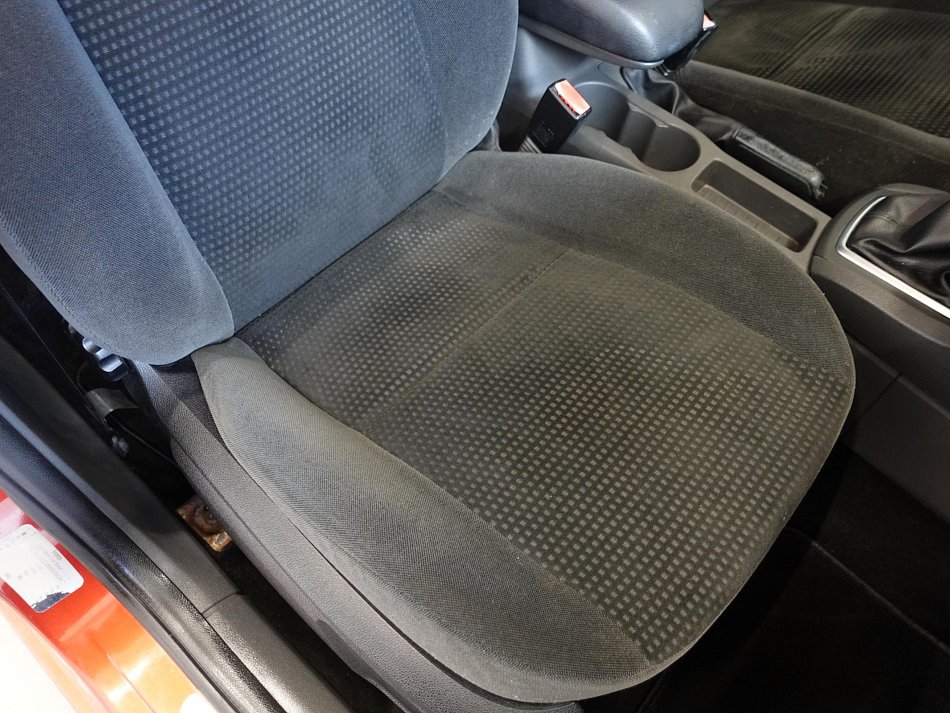 Ford Focus 1.6i 