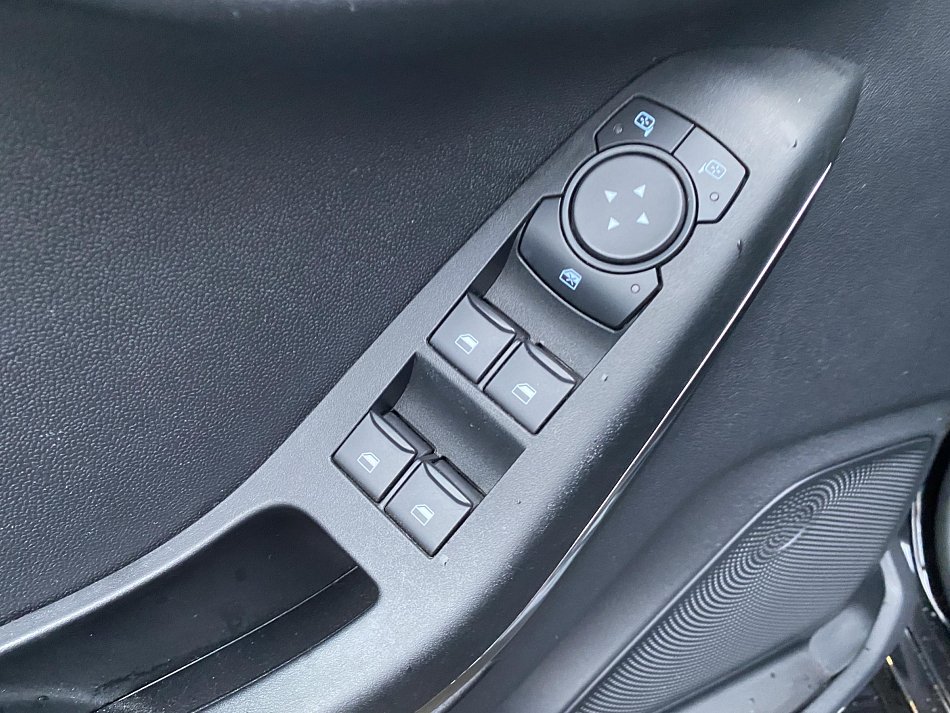 Ford Fiesta 1.1 Ti-VTC Titanium