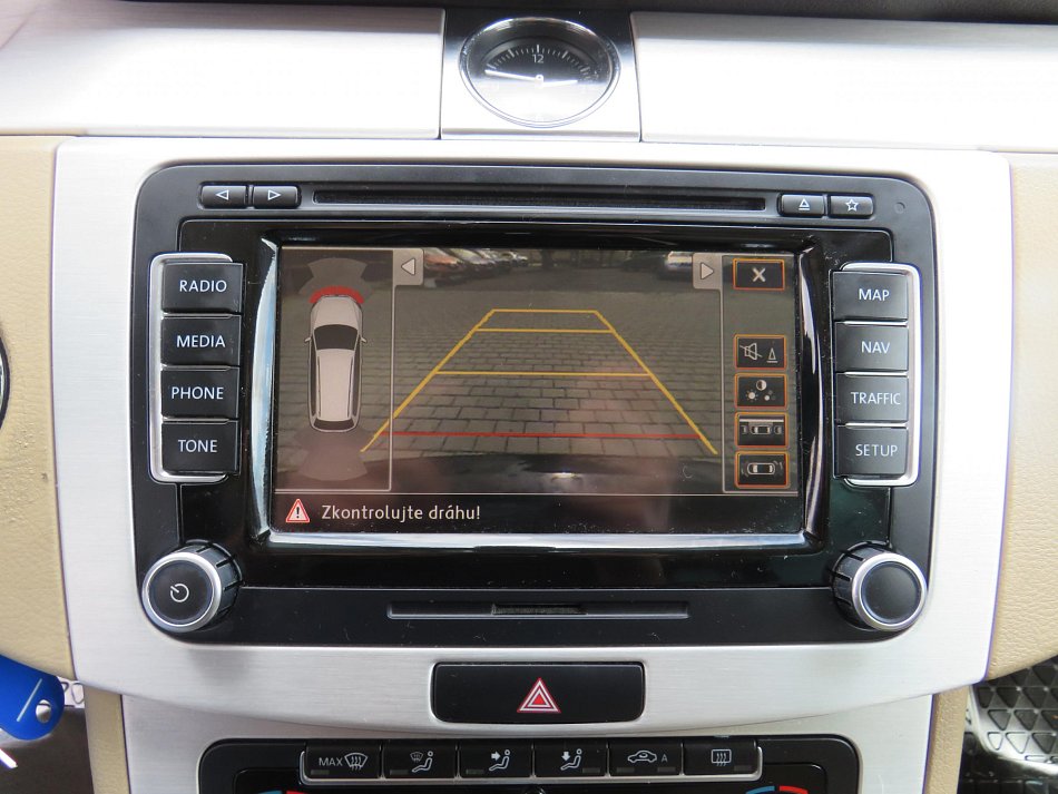 Volkswagen Passat 2.0TDI  4x4
