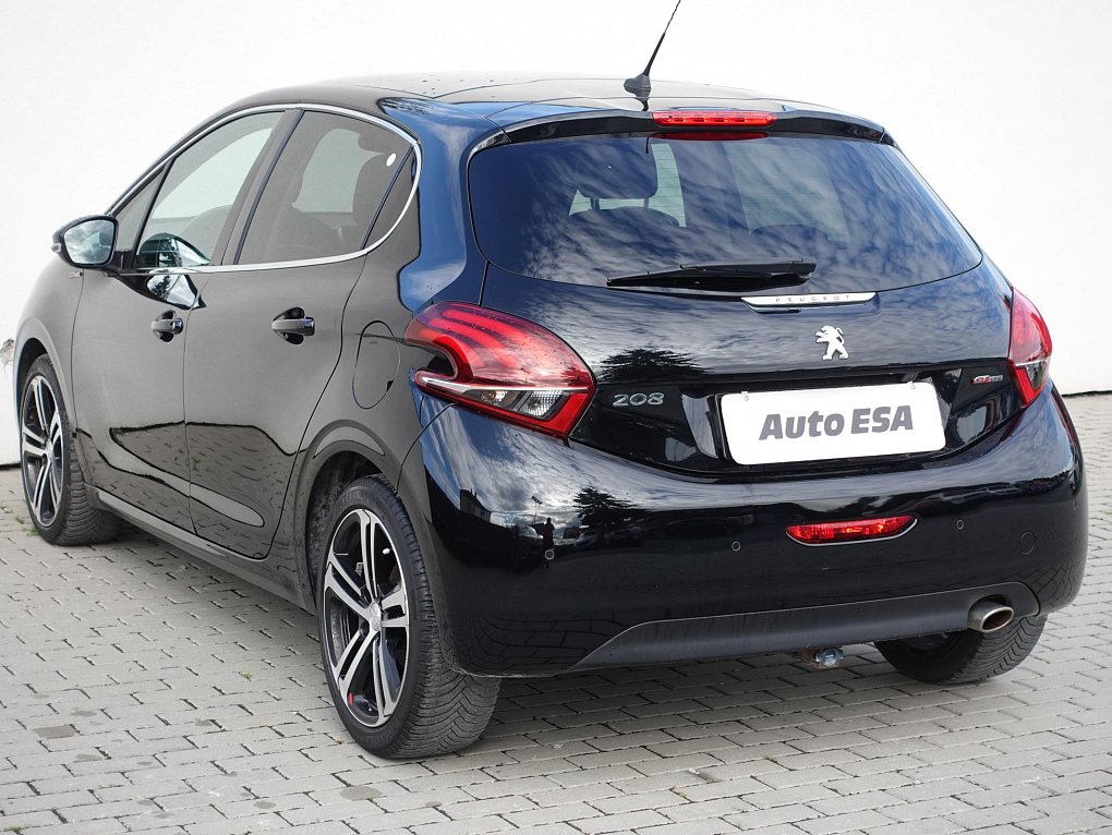 Peugeot 208 1.2PT GT Line